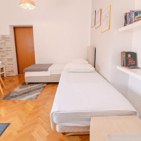 Apartments Sab Ogulin Exterior foto